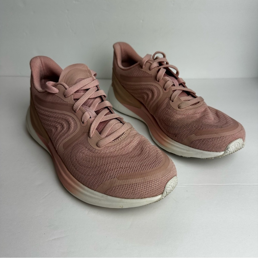 Lululemon Blissfeel Run 2 Sneakers Women's Size 10.5 EU 43 Running Shoes Pink